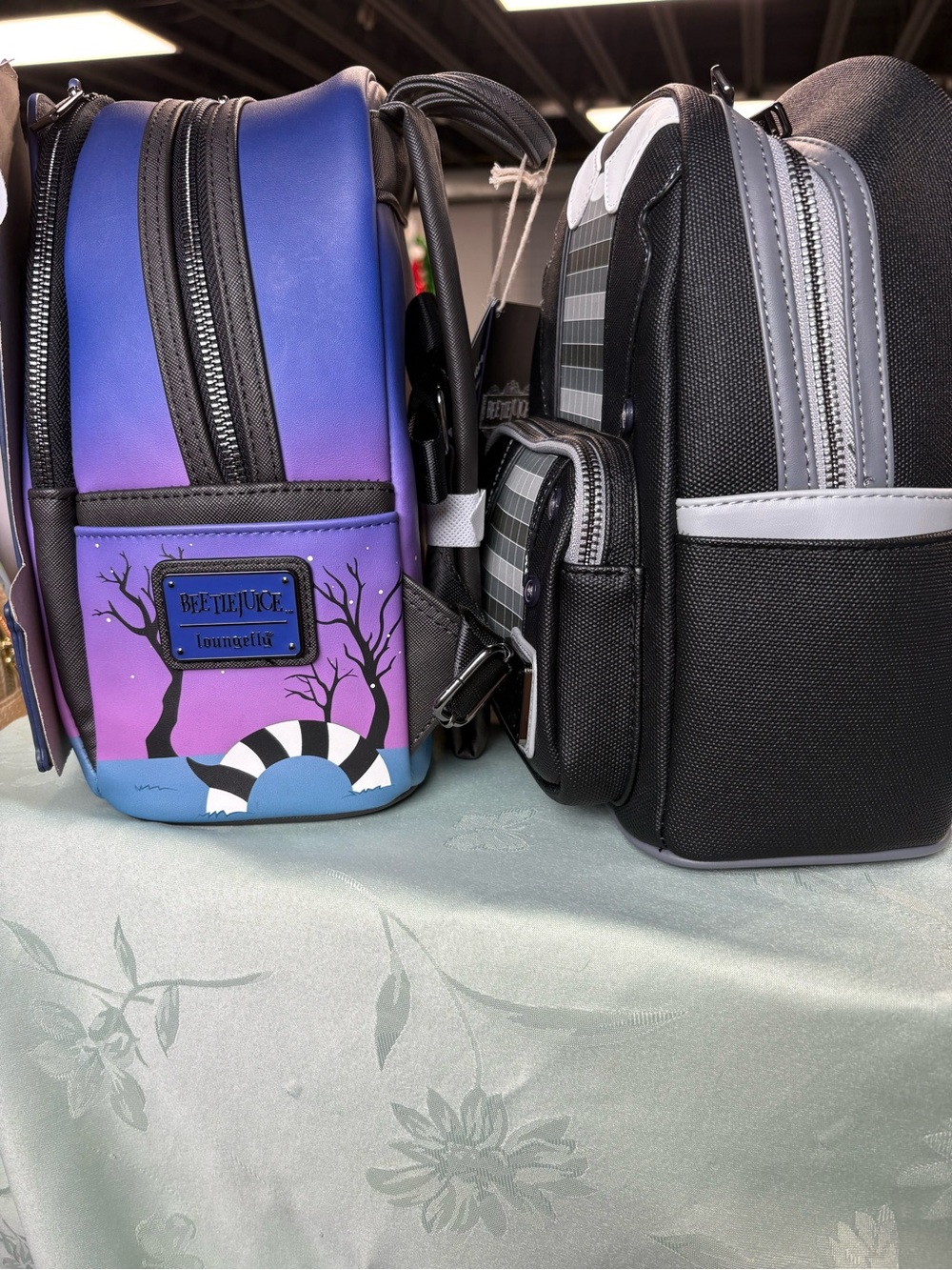 Loungefly Set Beetle Juice Backpack Duo - Picture 4 of 9